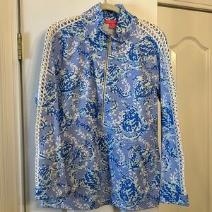 Lilly Pulitzer pop over with lace detail